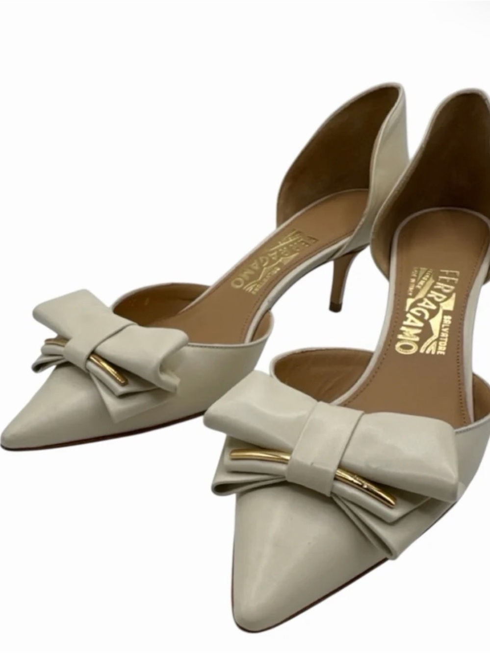 Salvatore Ferragamo Cream Rietta Heels